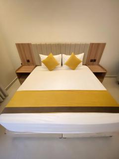 Royal Palace Compound - Al Rimal - 5