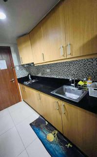 Shell Residences A&J Condotel - 7