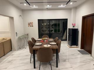 Luxor Apartments & Suites - Trango Tower DHA Phase 8 - 7