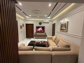 Luxor Apartments & Suites - Trango Tower DHA Phase 8 - 6