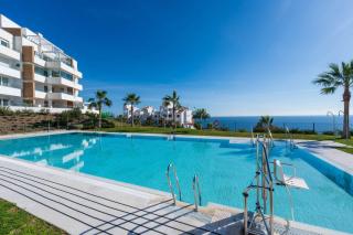 Isea 1111 - Luxury Modern Apartment with Pool & Sea Views - 5