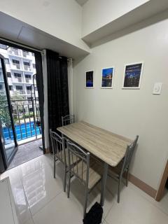 Mall of Asia residence shore 3 - 5