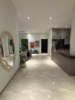 Modern Luxury Penthouse Gulberg Zameen Aurum - 4