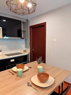 JR Homestays 138- Jazz 1 Vivacity Mall 3-6 Pax - 8