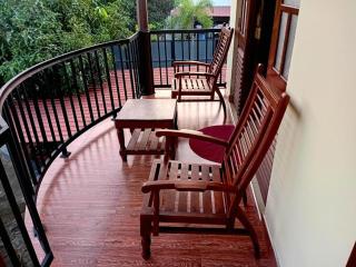 Sunny Side Villa - 8