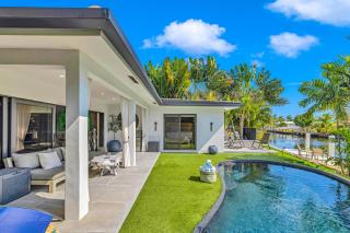 Waterfront Heated Pool Martini Key Residence - 5