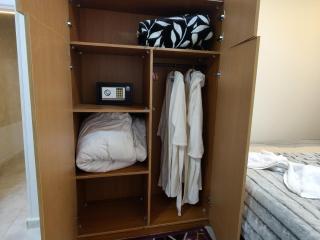 Old House Pyramids View - 3