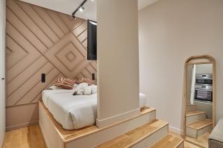 Spacious Apartment in the Heart of Paris near Notre-Dame - 4