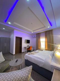 Marchforte Courtyard Hotel & Suites - 7