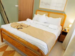 Naya Escapades Homes - 4