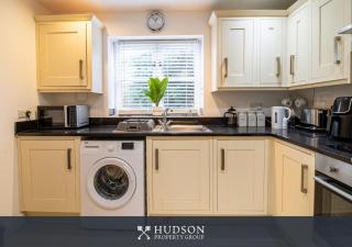 2 Bed Shrewsbury Apartment in Great Location - 8