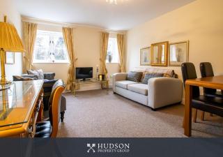 2 Bed Shrewsbury Apartment in Great Location - 4