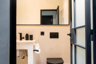 Majorelle Modern A Unique Green Cocoon - 5