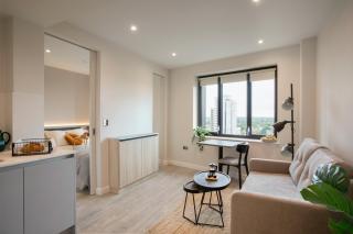 StayCozy at Enclave Croydon - 2