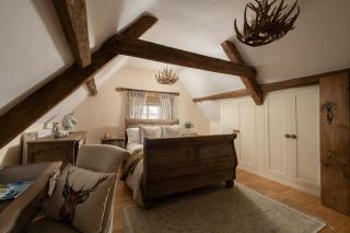 Group Stay in the heart of Bibury - 3