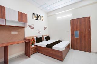 Hotel O by OYO Radha Residency - 6