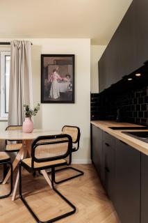 Urban Retreat - Krowoderska Apartment - by Upstairs - 4