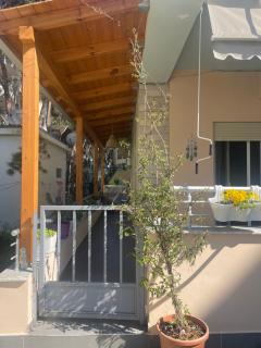 Costal Charm Apartment - 0