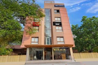 Super Townhouse Koramangala - 0