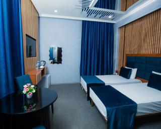 Corniche White City Hotel - 9