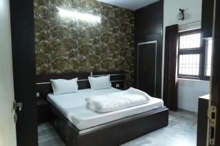 Godvan's Nest - A Spacious 2BHK Retreat - 3