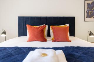 Osbourne House - BLUE 2 Bedroom,2 and half bath - 6