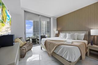 Ventur Luxe Condo l Oceanview - Gym, Beach Access - 8