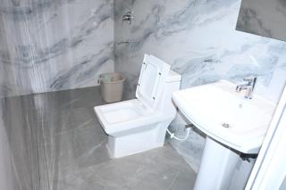 Mayfair green resort - 8