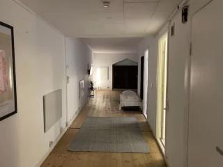 Luxury Kings Garden apartment - 2