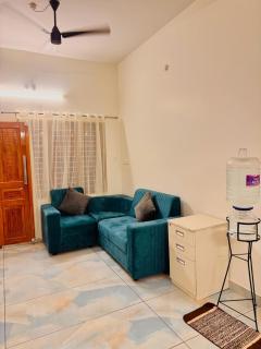 hello 6 cliff stay varkalacliff - cozy rooms , couple friendly ,family ,group rooms - 4