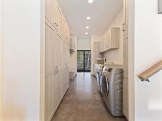 Big Sky Basin - Ski-In-Out, Hot Tub & Game Room - 5