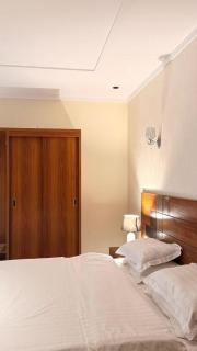 شقق نصف القمر للشقق المخدومة - Ḩaql - 6