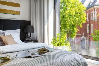 Modern View of Planty Park - 6