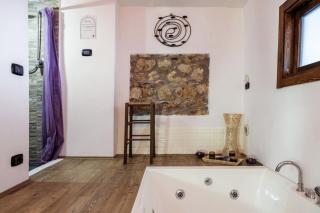 Hydromassage - La Corte di Castello 49 - 2