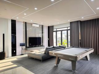 The Duke Villa - Billiard, Karaoke and BBQ Garden - 0