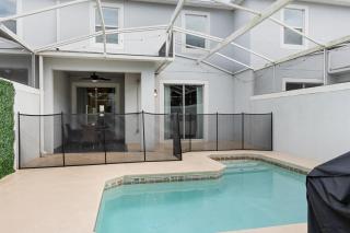 Modern 4BR Townhome w Pool Pet-Friendly Resort 361 - 6