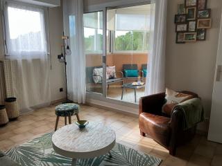 Spacieux T2, emplacement idéal et parking privé - 7