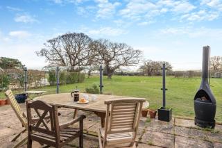 1 Bed in Woodbridge oc-meb - 2
