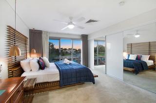 Whitehaven - Sun soaked heated pool - 6