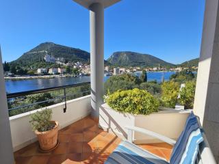 Apartment Waterfront Oasis-2 by Interhome - 2