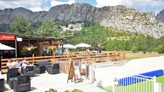 ZEcamping 2 avec piscine restaurant vue sur le village de Saint Auban - Briançonnet - 6