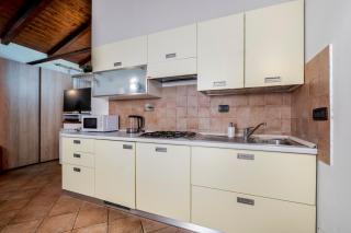 335 - Residence Montebello Monolocale C, Relax nel verde con Piscina - 8