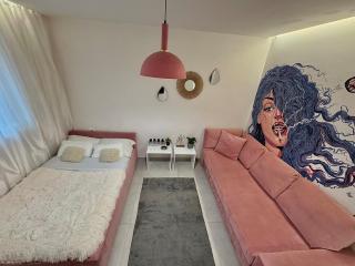 Muse Studio, Center of Tirana - 4