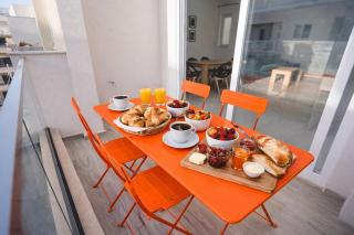 Spacious Apartment with Comfort & Terrace - 9