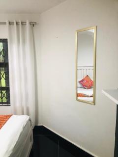 2 Seasons Guesthouse East London - 3