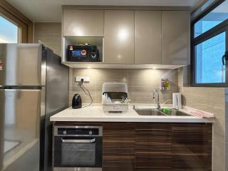 R&F Princess Cove 2BR Strategy Location TownCity - 5