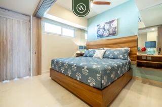 Elegant 1 BR Condo - Beachfront - Pools - King - 7