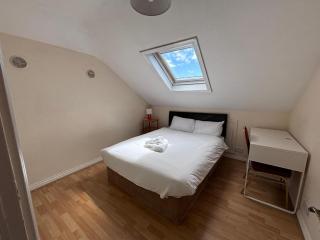 Spacious 4Bed Duplex in Newcastle Galway City - 0