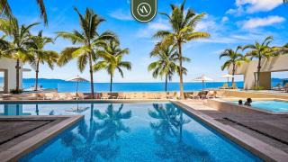 Oceanview Studio - King Bed - Pools - Beachclub - 3