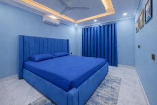 Luxury Private Apartment in Bahria Lahore - 4